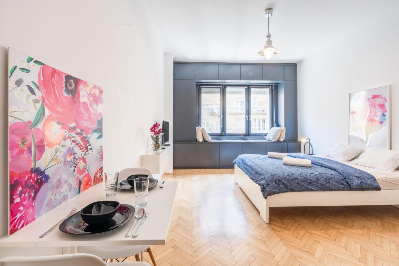 Apartmán Bright Studio With Parliament View, Free Parking Budapešť Exteriér fotografie